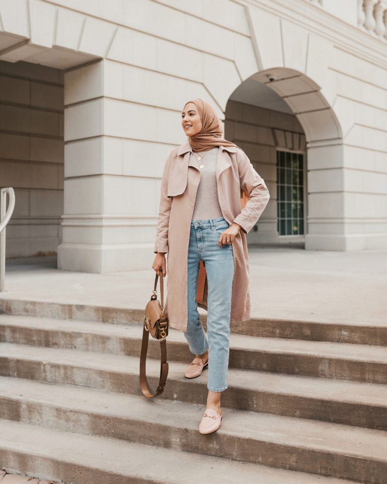 10 Fall Wardrobe Essential Every Modest Girl Needs!